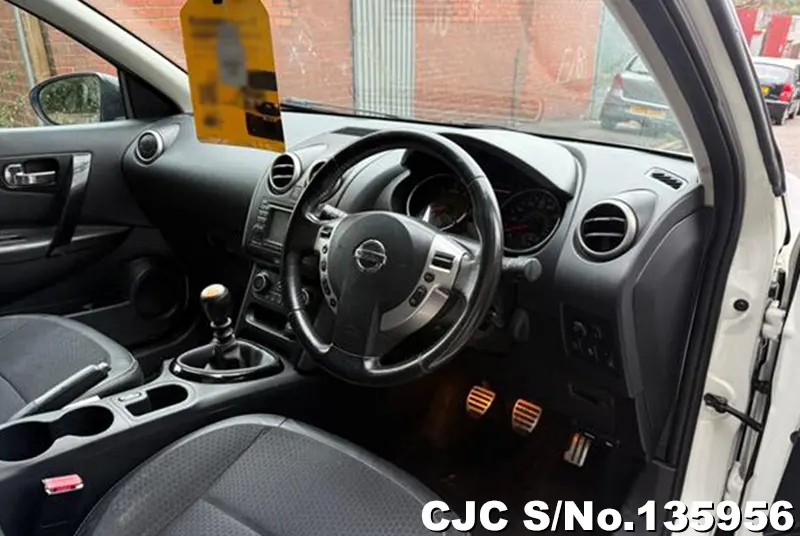2013 Nissan / Qashqai Stock No. 135956