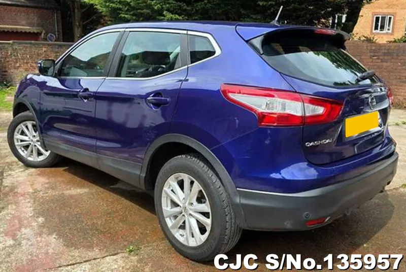 2015 Nissan / Qashqai Stock No. 135957