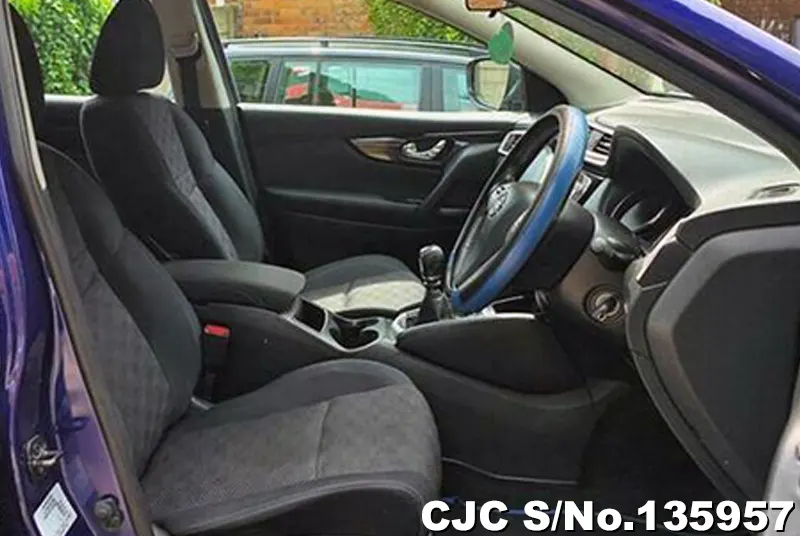 2015 Nissan / Qashqai Stock No. 135957