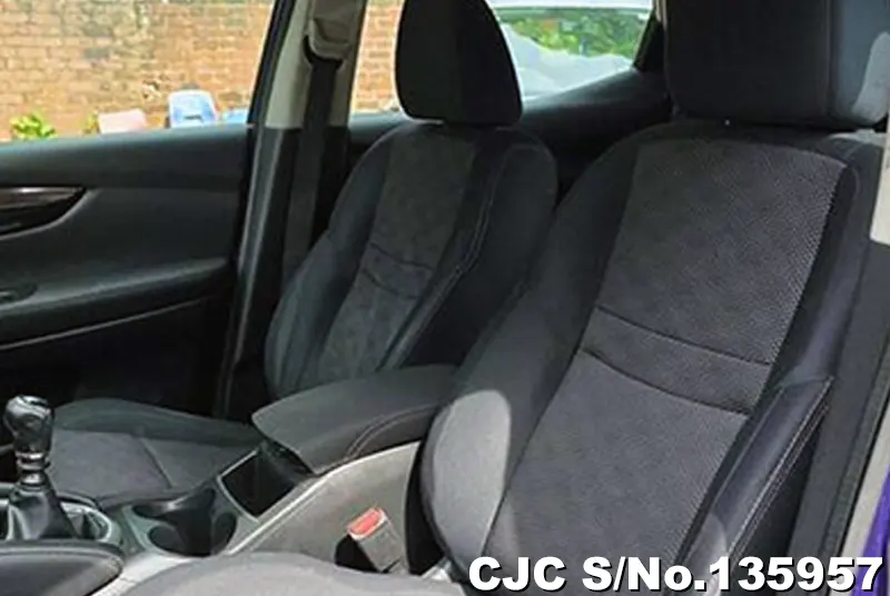 2015 Nissan / Qashqai Stock No. 135957