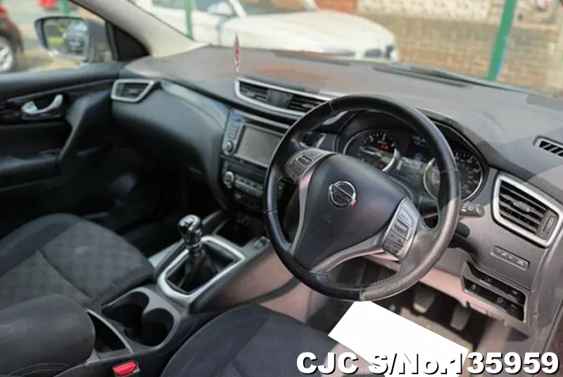 2016 Nissan / Qashqai Stock No. 135959