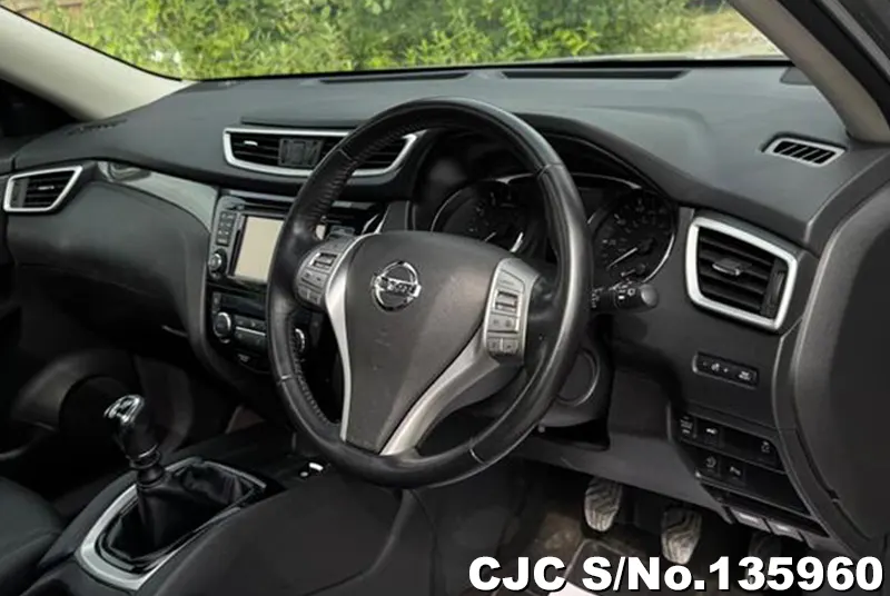 2017 Nissan / X-Trail Stock No. 135960