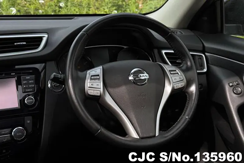 2017 Nissan / X-Trail Stock No. 135960