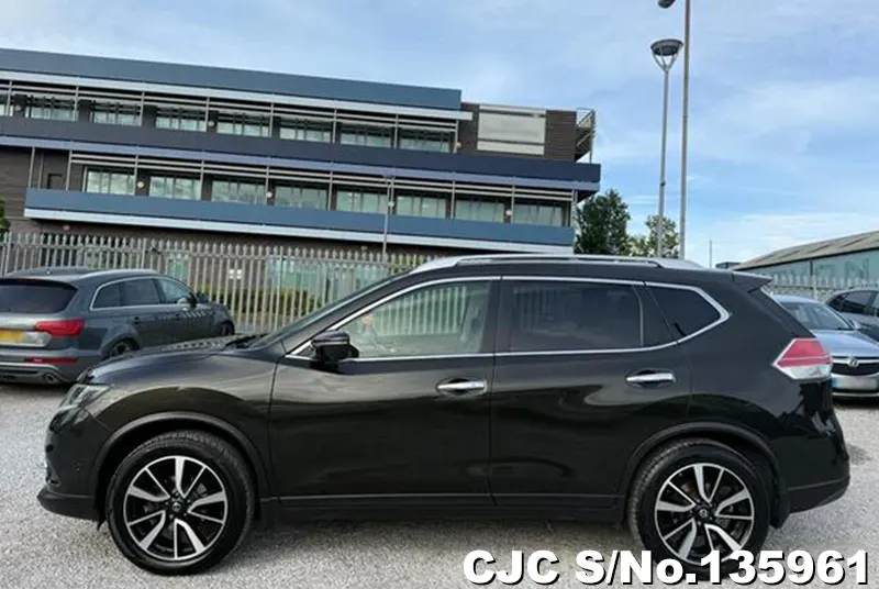 2015 Nissan / X-Trail Stock No. 135961