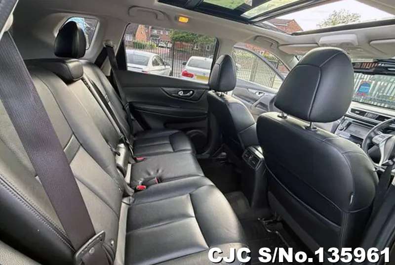 2015 Nissan / X-Trail Stock No. 135961