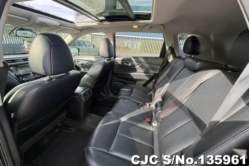 2015 Nissan / X-Trail Stock No. 135961
