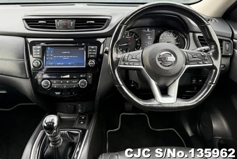 2018 Nissan / X-Trail Stock No. 135962