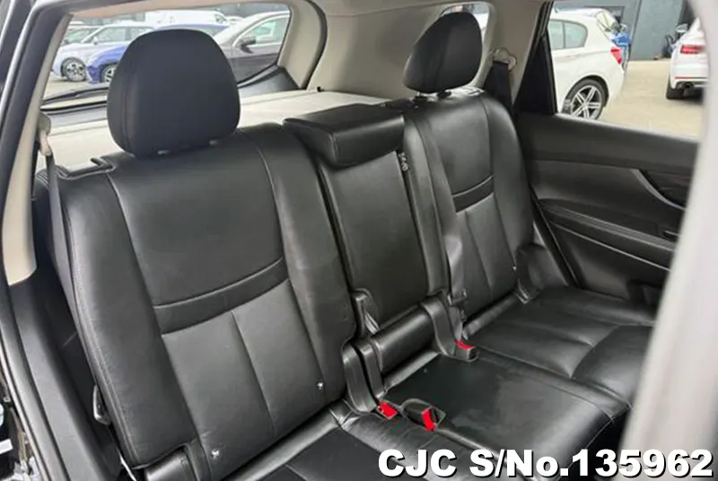 2018 Nissan / X-Trail Stock No. 135962