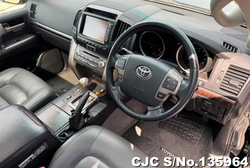 2010 Toyota / Land Cruiser Stock No. 135964
