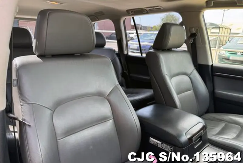 2010 Toyota / Land Cruiser Stock No. 135964
