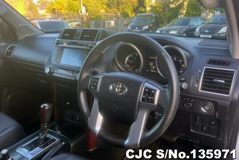 2014 Toyota / Land Cruiser Prado Stock No. 135971