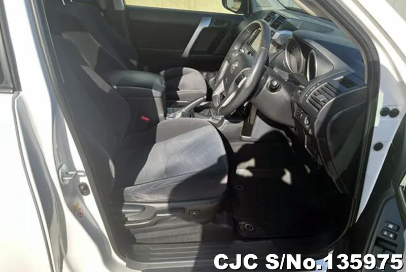 2014 Toyota / Land Cruiser Prado Stock No. 135975