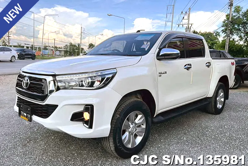 2017 Toyota / Hilux / Revo Stock No. 135981