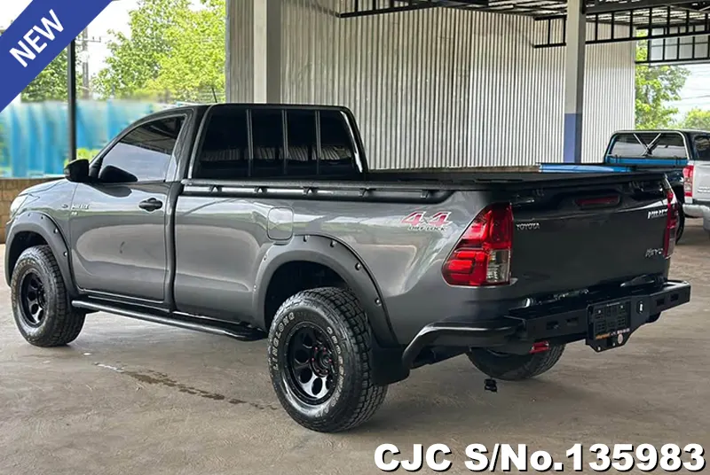 2018 Toyota / Hilux / Revo Stock No. 135983