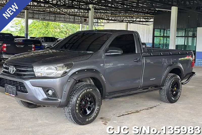2018 Toyota / Hilux / Revo Stock No. 135983