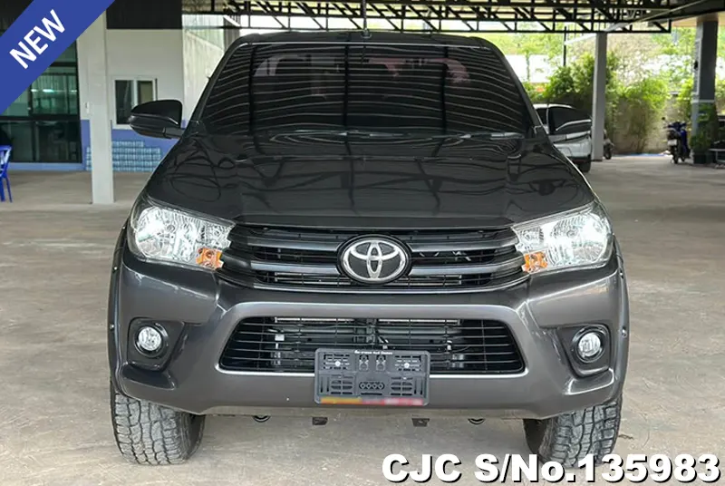 2018 Toyota / Hilux / Revo Stock No. 135983