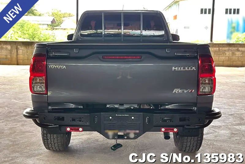 2018 Toyota / Hilux / Revo Stock No. 135983