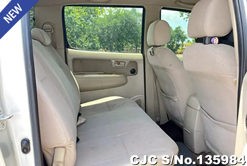 2005 Toyota / Hilux / Vigo Stock No. 135984