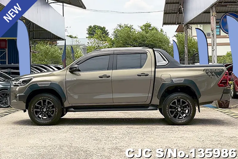 2023 Toyota / Hilux / Revo Rocco Stock No. 135986