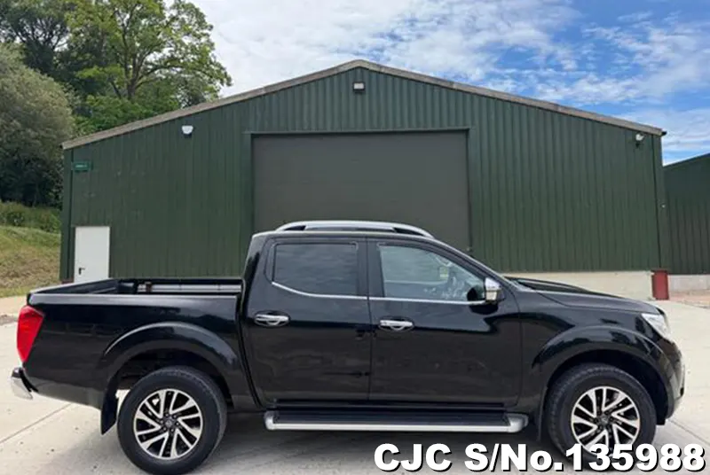 2016 Nissan / Navara Stock No. 135988