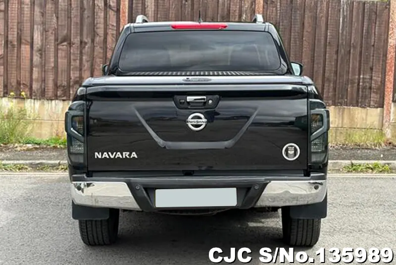 2016 Nissan / Navara Stock No. 135989