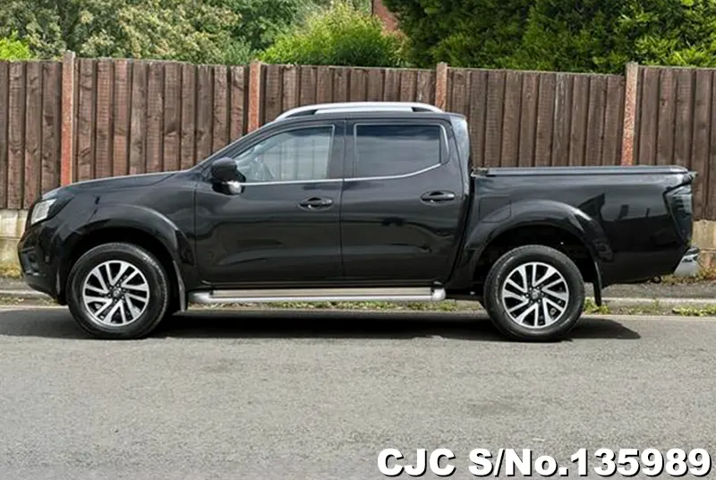 2016 Nissan / Navara Stock No. 135989