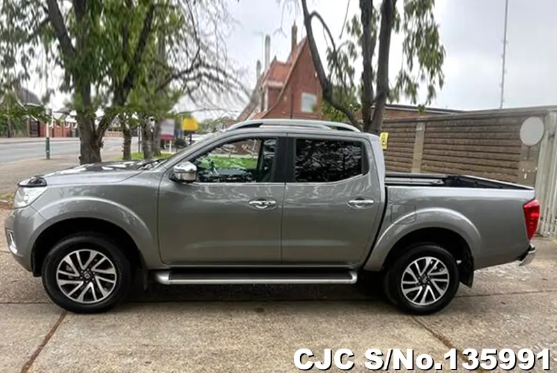 2016 Nissan / Navara Stock No. 135991