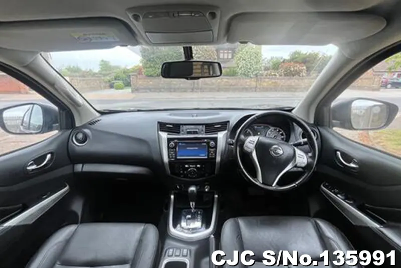 2016 Nissan / Navara Stock No. 135991