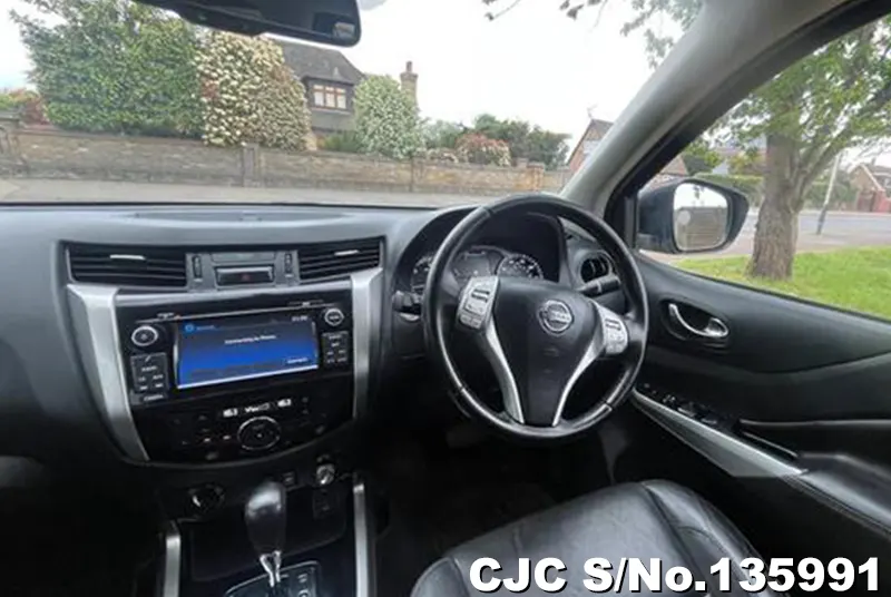 2016 Nissan / Navara Stock No. 135991