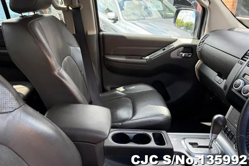 2012 Nissan / Navara Stock No. 135992