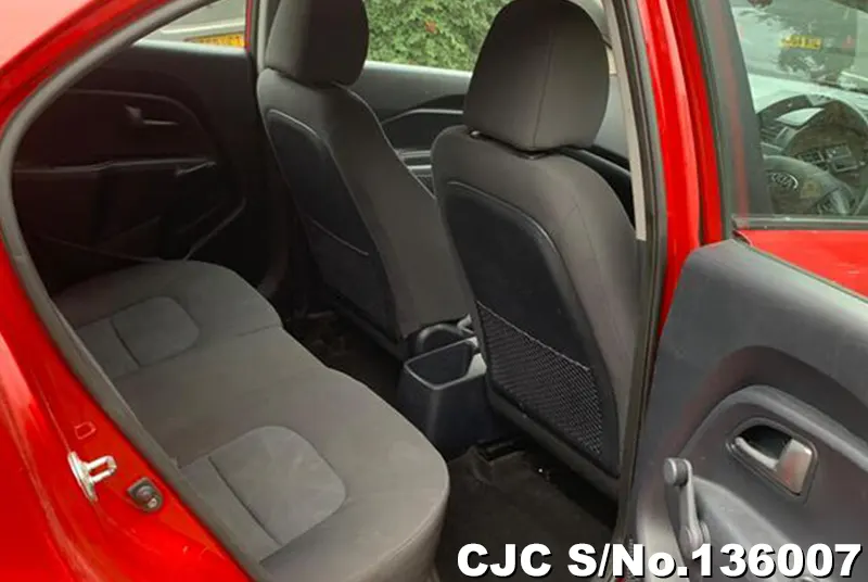 2014 Kia / Rio Stock No. 136007