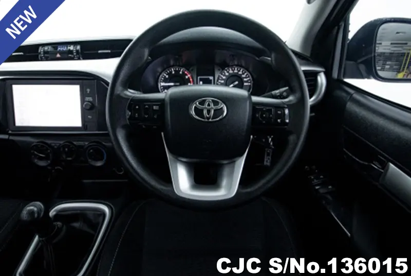 2020 Toyota / Hilux / Revo Stock No. 136015