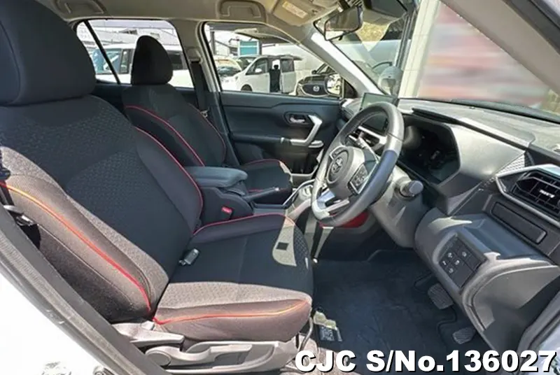 2019 Toyota / Raize Stock No. 136027