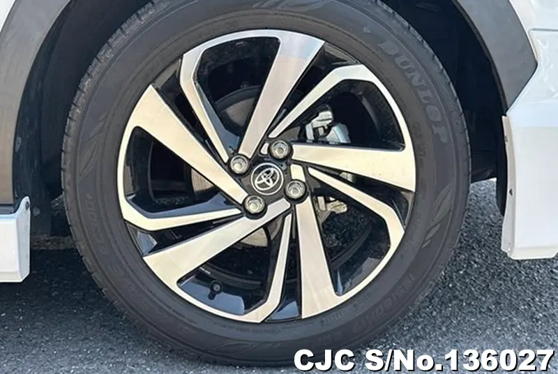 2019 Toyota / Raize Stock No. 136027