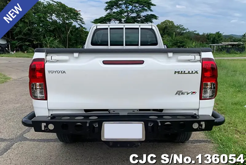 2016 Toyota / Hilux / Revo Stock No. 136054