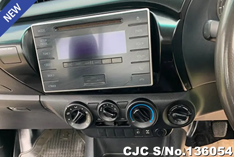 2016 Toyota / Hilux / Revo Stock No. 136054
