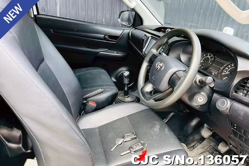 2022 Toyota / Hilux / Revo Stock No. 136057