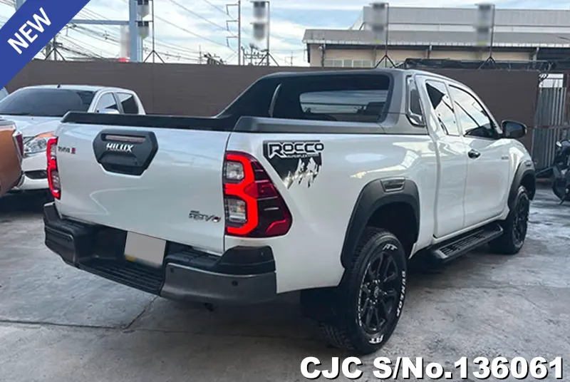 2022 Toyota / Hilux / Revo Stock No. 136061