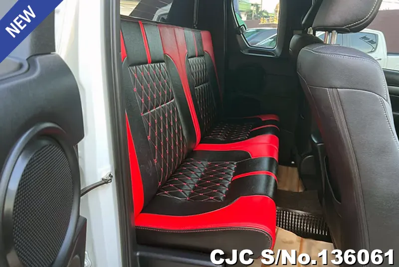 2022 Toyota / Hilux / Revo Stock No. 136061