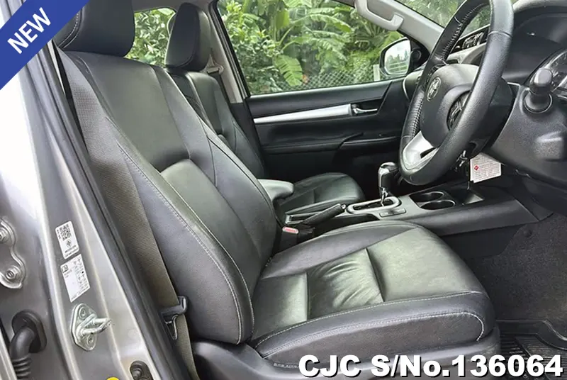 2021 Toyota / Hilux / Revo Stock No. 136064
