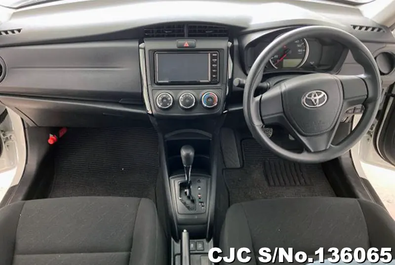 2021 Toyota / Corolla Axio Stock No. 136065