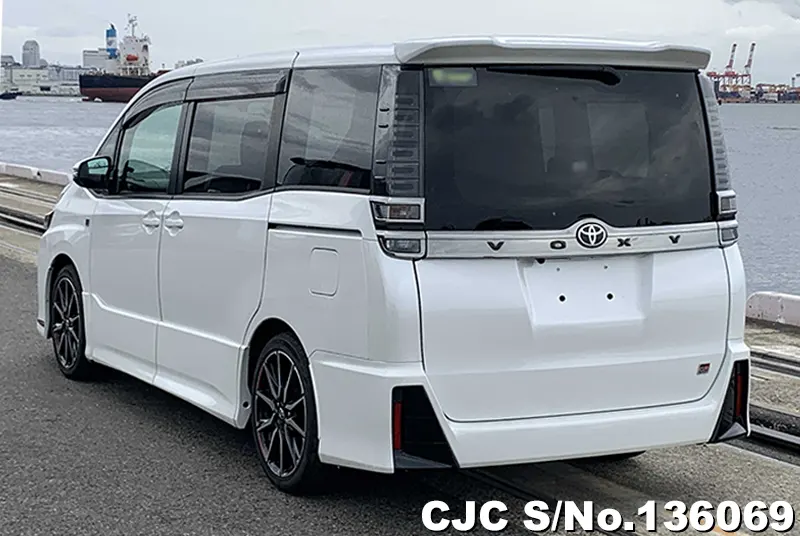 2020 Toyota / Voxy Stock No. 136069