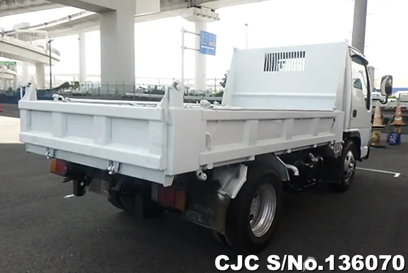 2008 Isuzu / Elf Stock No. 136070