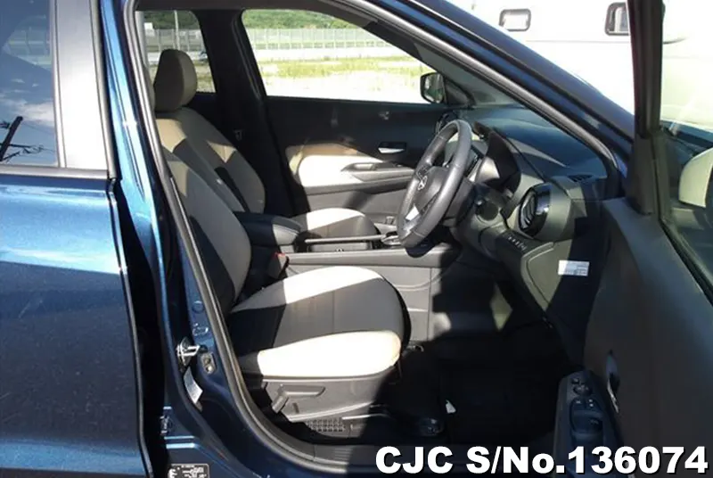 2024 Nissan / Kicks Stock No. 136074