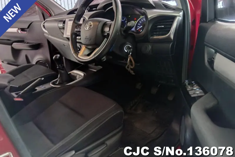 2019 Toyota / Hilux / Revo Stock No. 136078