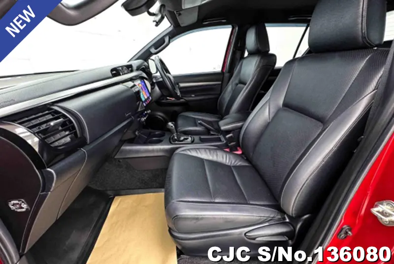 2020 Toyota / Hilux / Revo Rocco Stock No. 136080