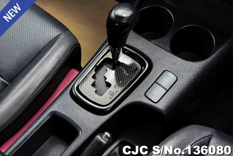2020 Toyota / Hilux / Revo Rocco Stock No. 136080