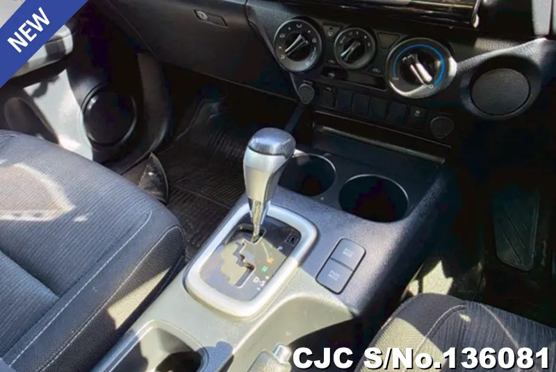 2021 Toyota / Hilux Stock No. 136081