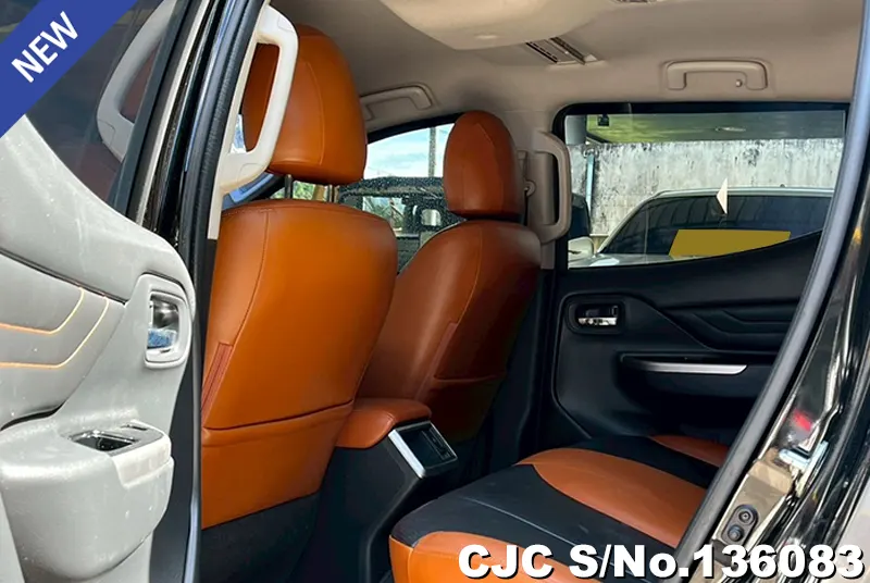 2019 Mitsubishi / Triton Stock No. 136083