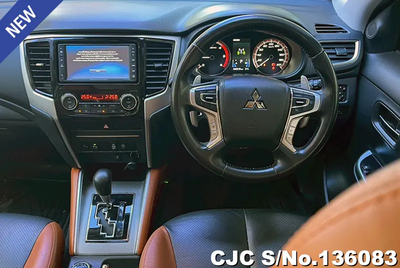 2019 Mitsubishi / Triton Stock No. 136083